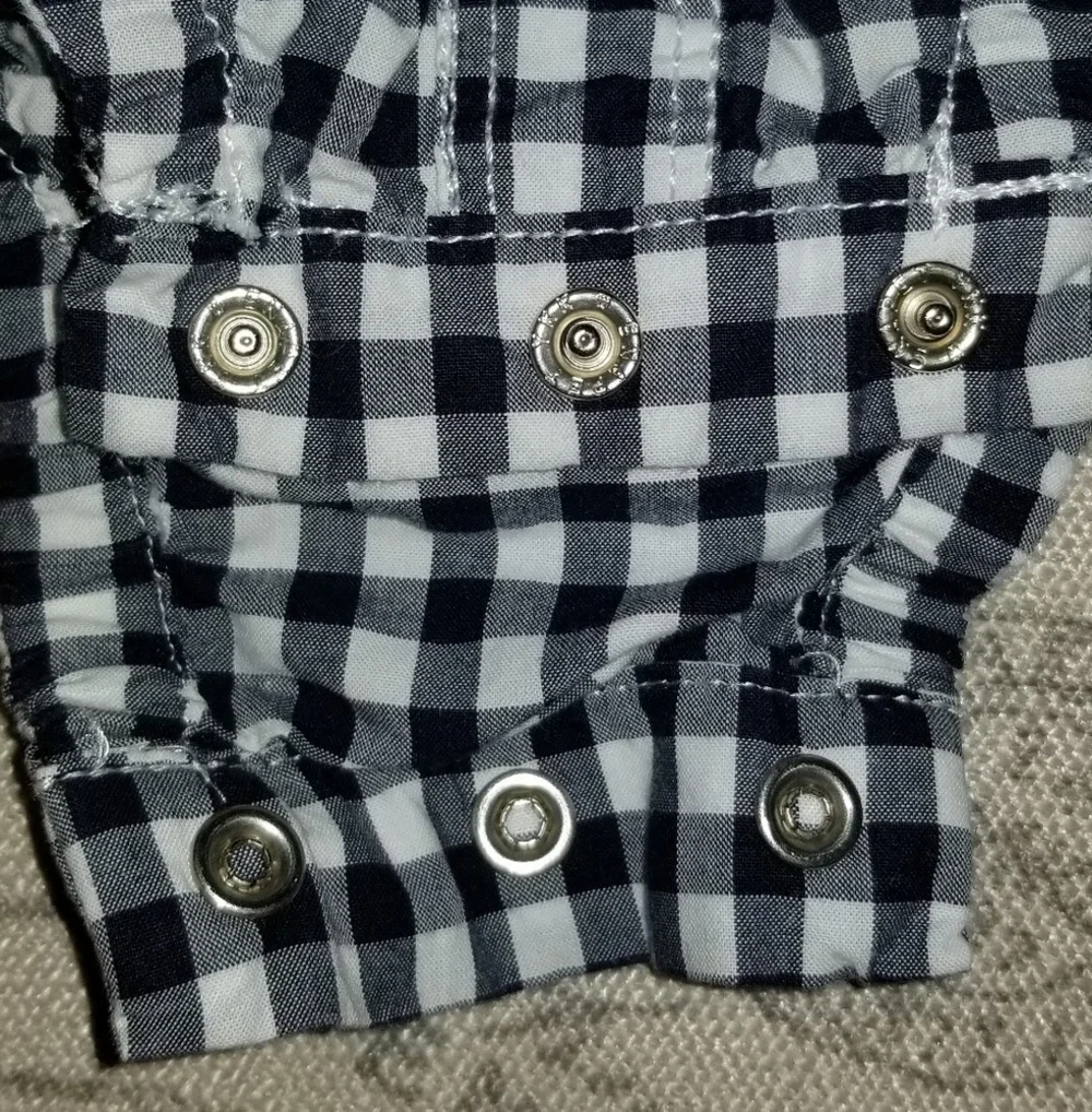 Baby Gap onesie shirt